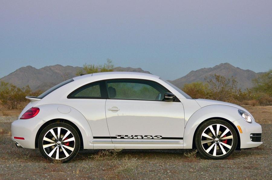  Volkswagen Beetle Turbo 2012 года  (фото 5 из 84)